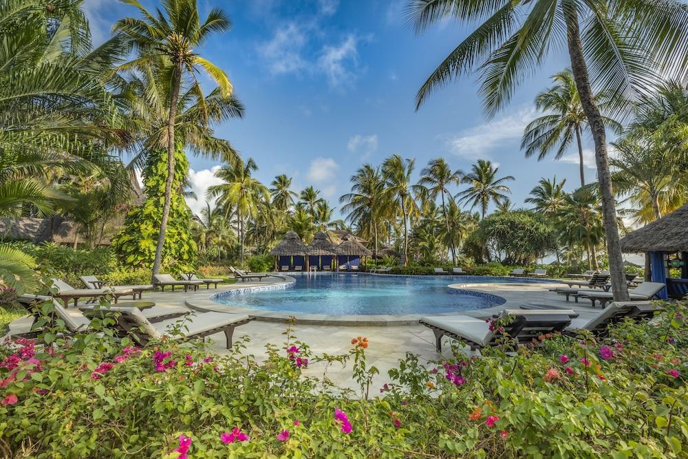 Breezes Beach Club And Spa Bwejuu Exteriér fotografie