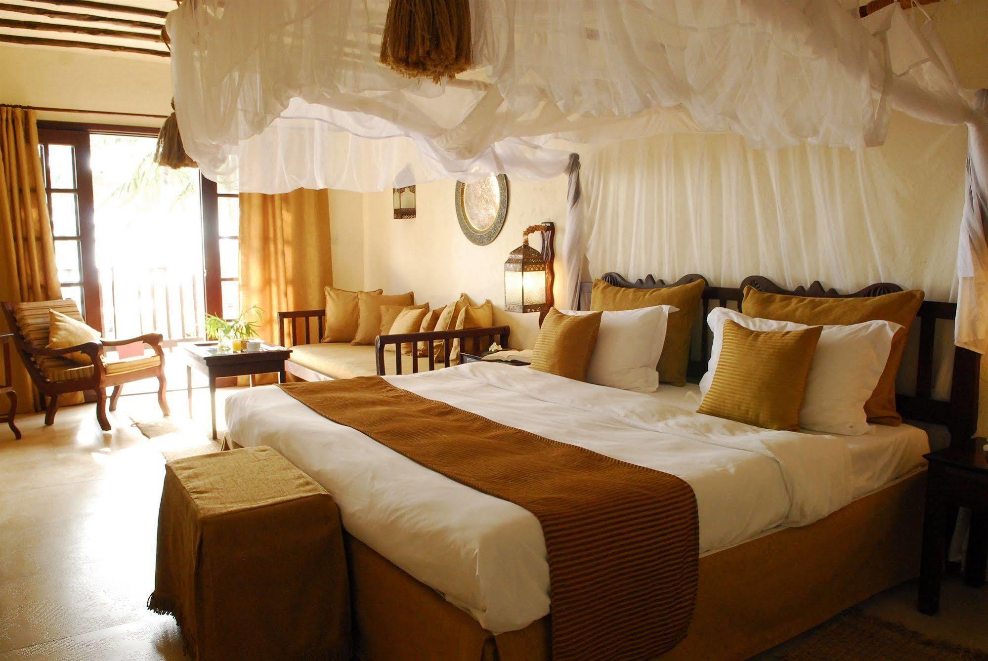 Breezes Beach Club And Spa Bwejuu Exteriér fotografie